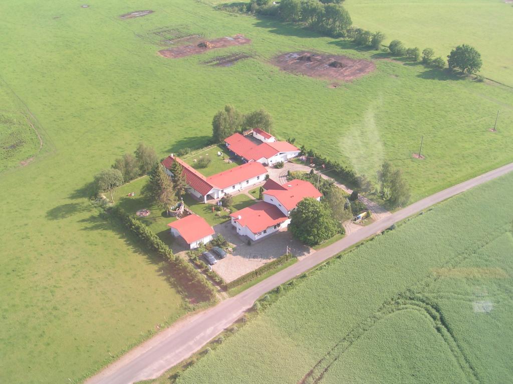 Landhotel Pathes Hof Volkenshagen Kültér fotó