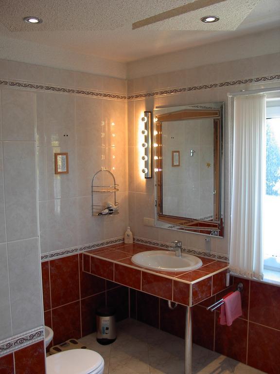 Landhotel Pathes Hof Volkenshagen Kültér fotó