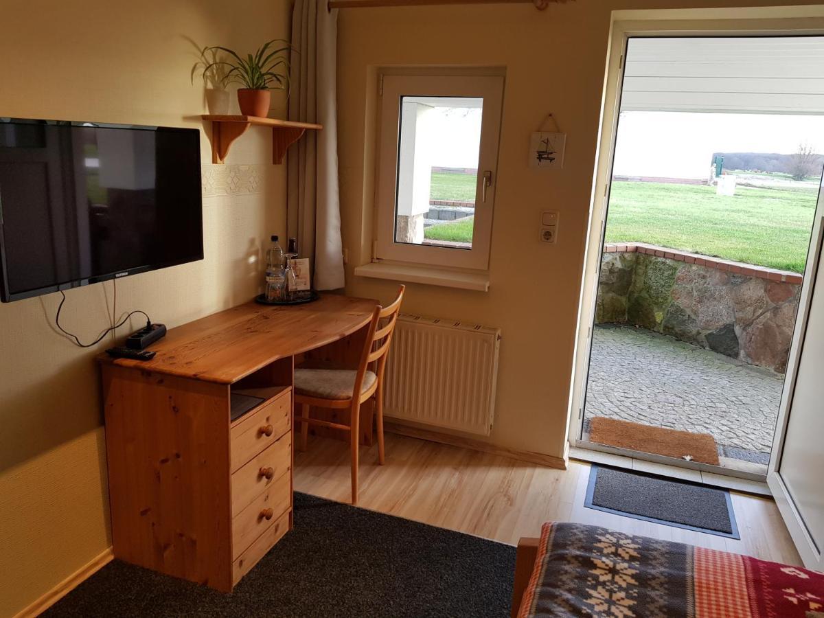 Landhotel Pathes Hof Volkenshagen Kültér fotó