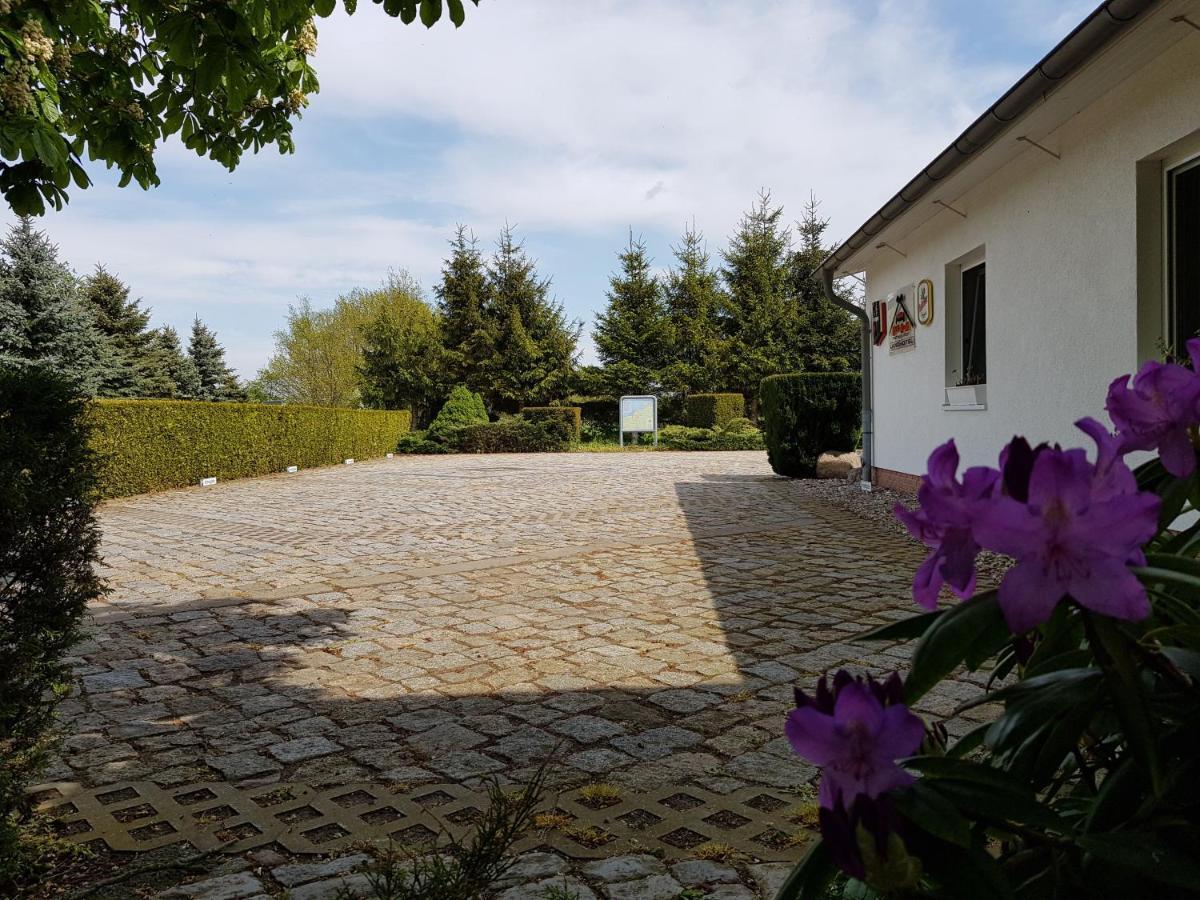 Landhotel Pathes Hof Volkenshagen Kültér fotó