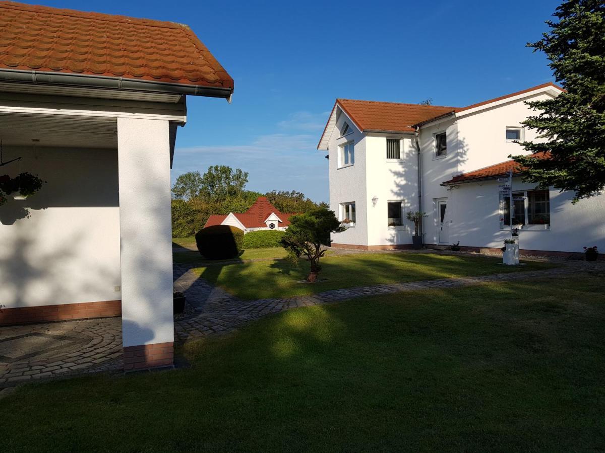 Landhotel Pathes Hof Volkenshagen Kültér fotó